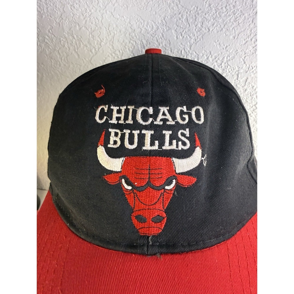 Vintage 90s Chicago Bulls SnapBack Hat(  (NBA Green Lower Brim) - Picture 3 of 13